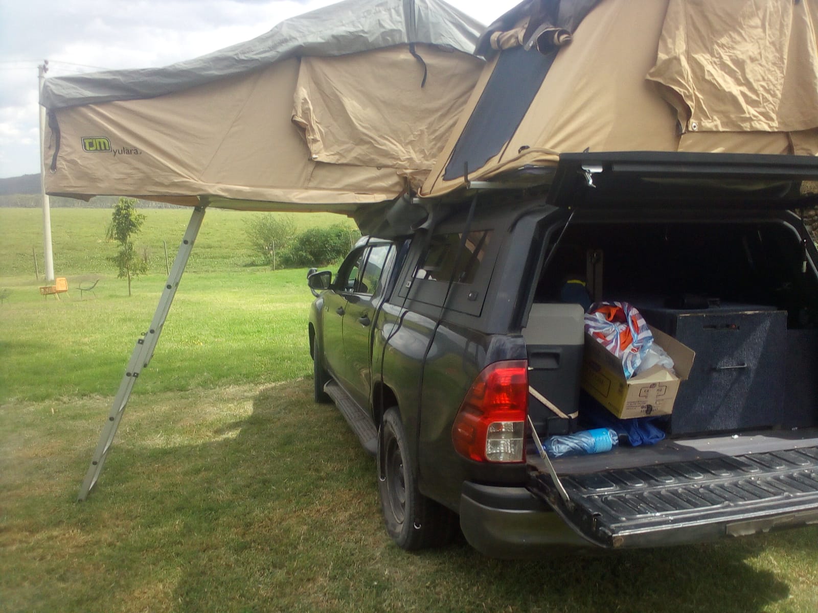 Hilux Double Cabin