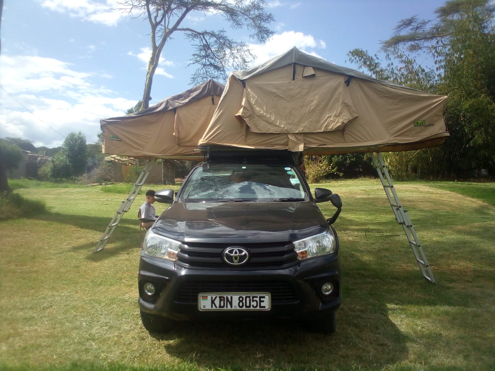 Hilux Double Cabin